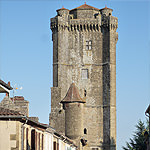 1/11 Bassoues in the Gers has a magnificent medieval tower