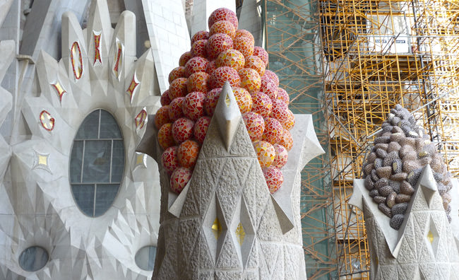 11/13 Symbolic fruit adorning the Passion façade of La Sagrada Familia